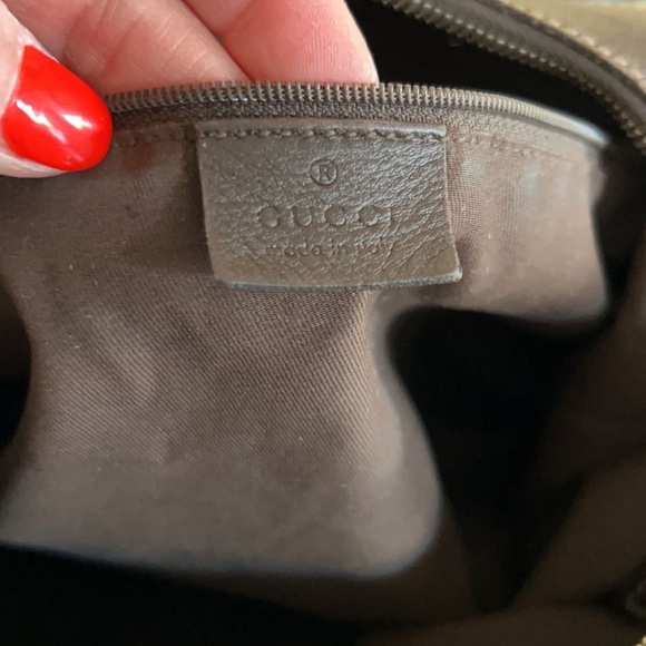 Gucci Abbey D Ring - Picture 7 of 7